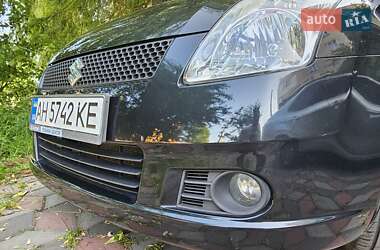 Хэтчбек Suzuki Swift 2007 в 