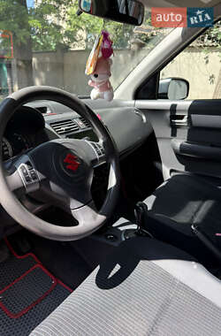 Хетчбек Suzuki Swift 2006 в 