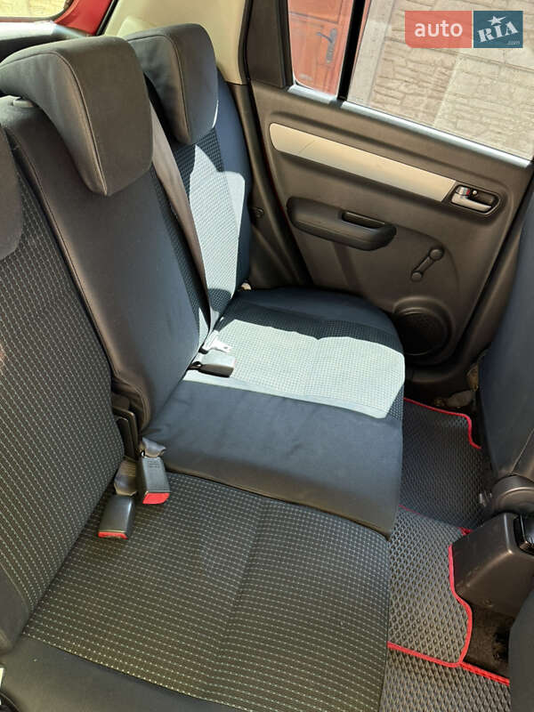 Хэтчбек Suzuki Swift 2006 в Одессе фото 14 Хэтчбек Suzuki Swift 2006 в Одессе