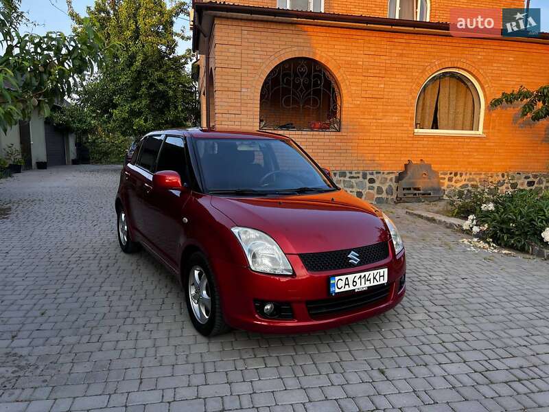 Хэтчбек Suzuki Swift 2008 в Лысянке фото Хэтчбек Suzuki Swift 2008 в Лысянке