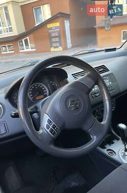 Хэтчбек Suzuki Swift 2007 в 