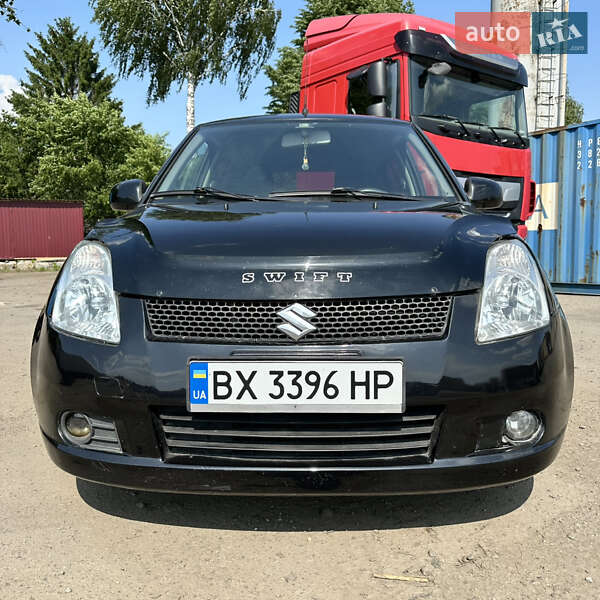 Хетчбек Suzuki Swift 2007 в 