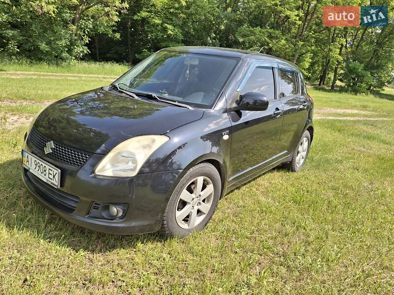 Хэтчбек Suzuki Swift 2008 в Сарнах