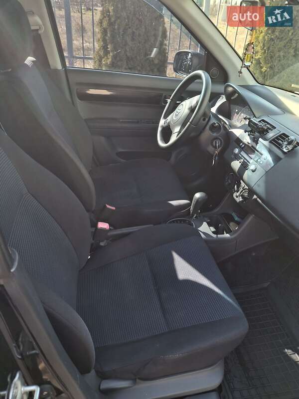 Хэтчбек Suzuki Swift 2008 в Сарнах