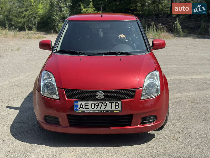 Хетчбек Suzuki Swift 2006 в 