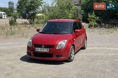 Хетчбек Suzuki Swift 2006 в 