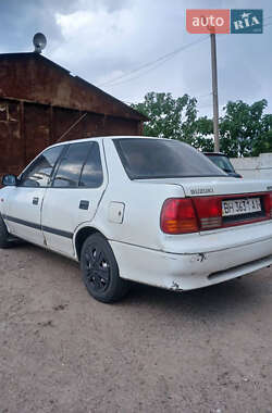 Седан Suzuki Swift 1997 в 