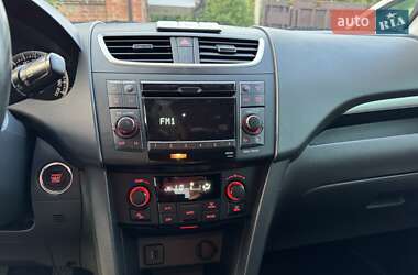 Хэтчбек Suzuki Swift 2013 в 