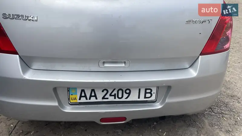Хэтчбек Suzuki Swift 2008 в 