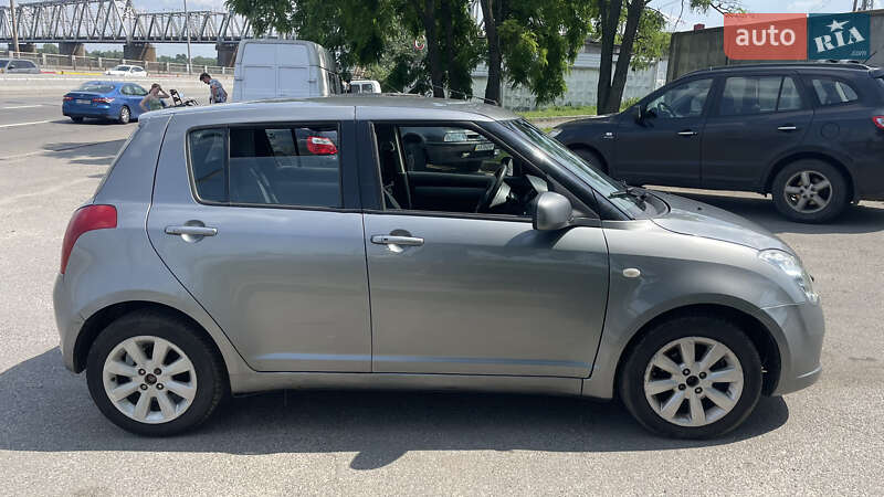 Suzuki Swift 2008