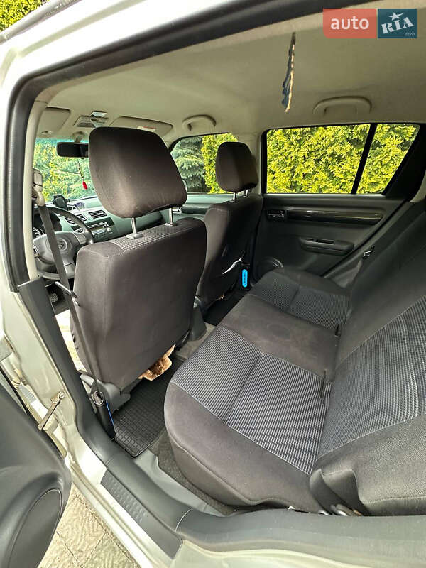 Хэтчбек Suzuki Swift 2008 в Ивано-Франковске фото 11 Хэтчбек Suzuki Swift 2008 в Ивано-Франковске