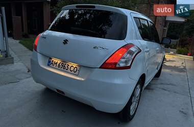 Хэтчбек Suzuki Swift 2013 в 
