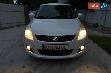 Хэтчбек Suzuki Swift 2013 в 