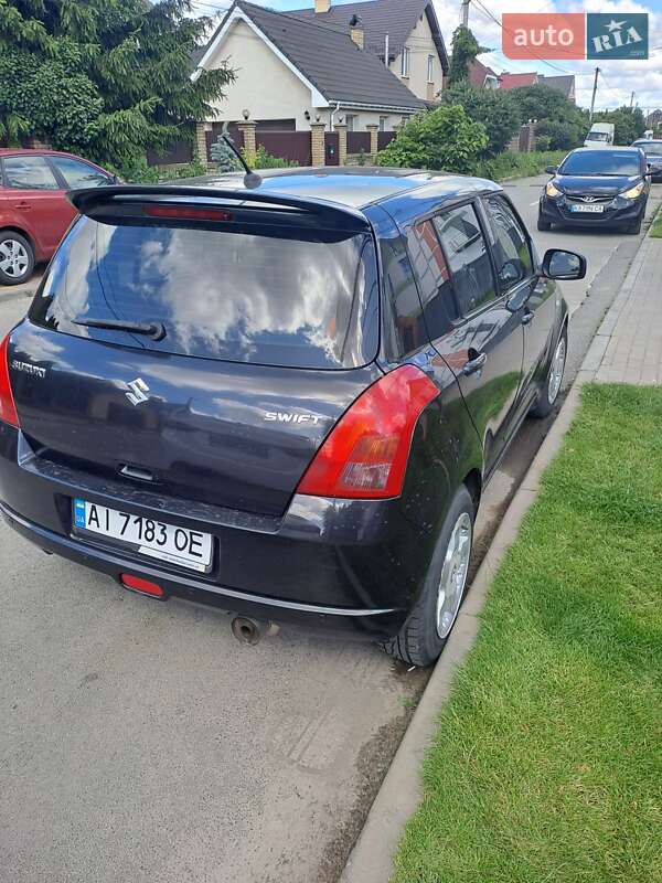 Хетчбек Suzuki Swift 2007 в Софіївській Борщагівці