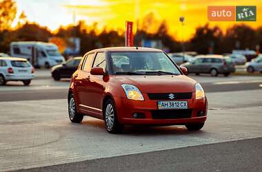 Хэтчбек Suzuki Swift 2007 в 