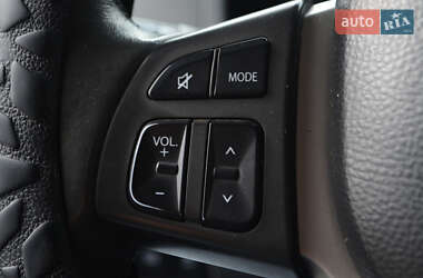Хэтчбек Suzuki Swift 2013 в 