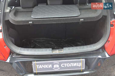 Хэтчбек Suzuki Swift 2013 в 