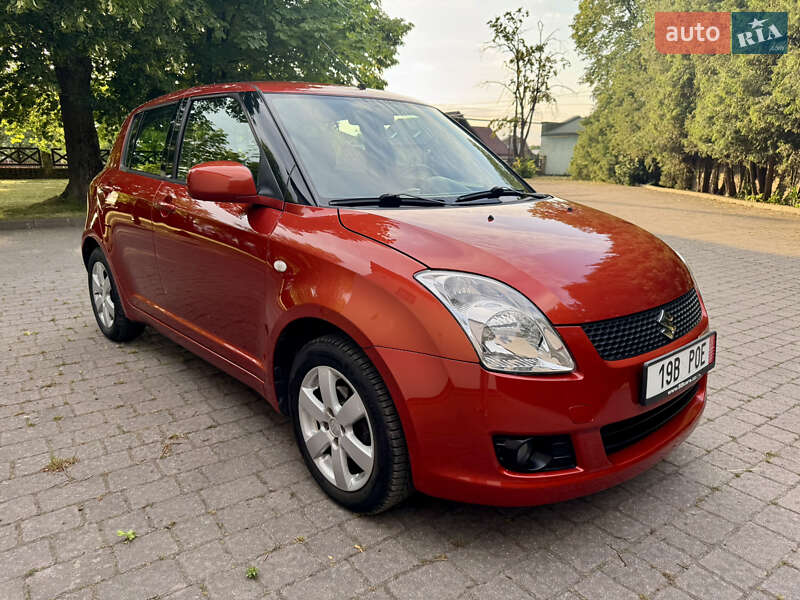 Хэтчбек Suzuki Swift 2008 в 