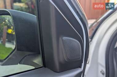 Хэтчбек Suzuki Swift 2013 в 