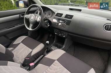 Хэтчбек Suzuki Swift 2008 в 