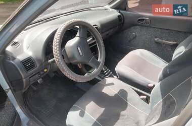 Седан Suzuki Swift 1995 в 