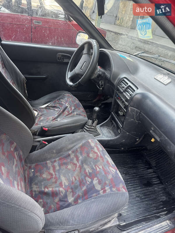 Седан Suzuki Swift 1995 в Одесі
