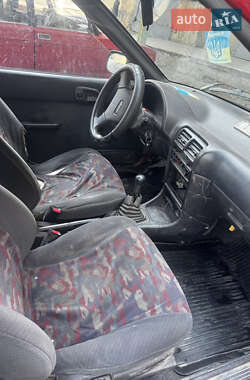 Седан Suzuki Swift 1995 в 