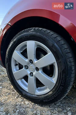 Хэтчбек Suzuki Swift 2008 в 