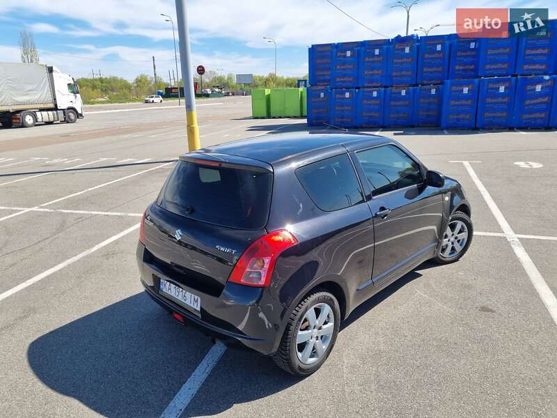 Хетчбек Suzuki Swift 2008 в Києві