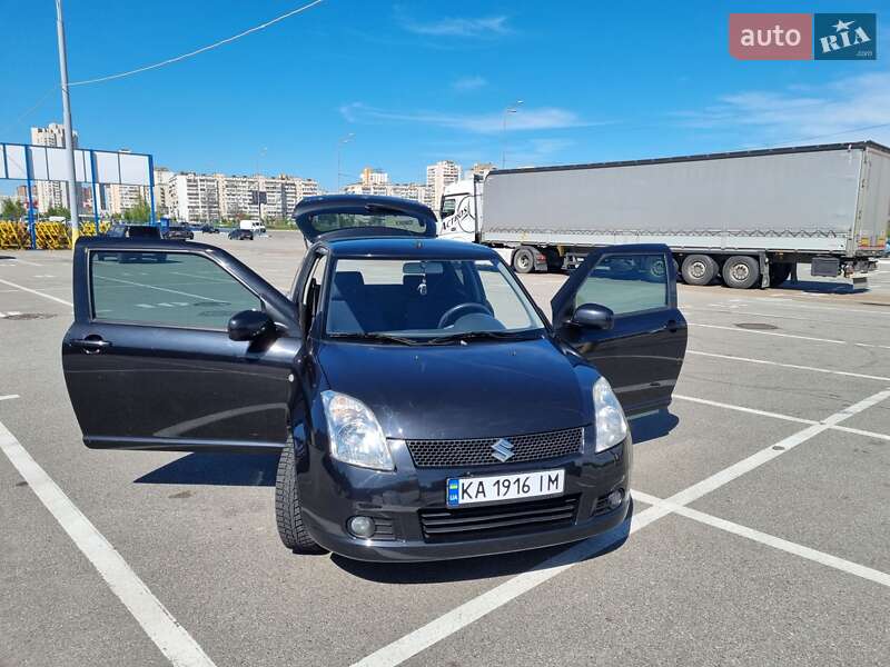 Хетчбек Suzuki Swift 2008 в Києві