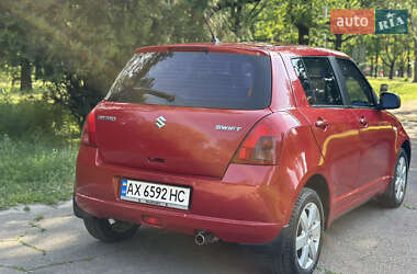 Хэтчбек Suzuki Swift 2007 в 