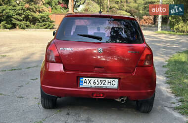 Хэтчбек Suzuki Swift 2007 в 