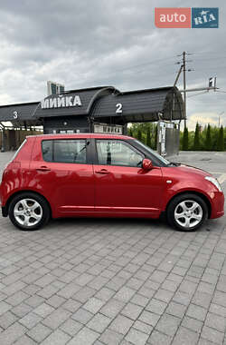 Хетчбек Suzuki Swift 2007 в 