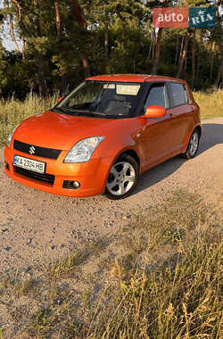 Хетчбек Suzuki Swift 2006 в 