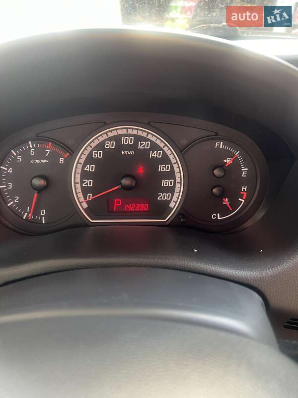 Хэтчбек Suzuki Swift 2010 в Ровно