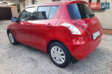 Хэтчбек Suzuki Swift 2011 в 
