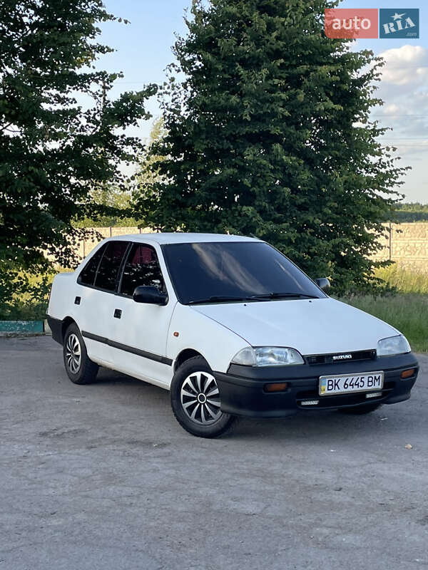 Седан Suzuki Swift 1996 в 