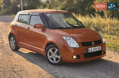 Хэтчбек Suzuki Swift 2006 в 