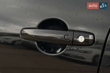 Хетчбек Suzuki Swift 2013 в 
