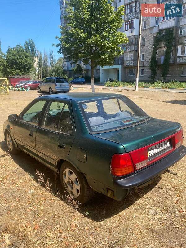 Седан Suzuki Swift 2000 в Одесі