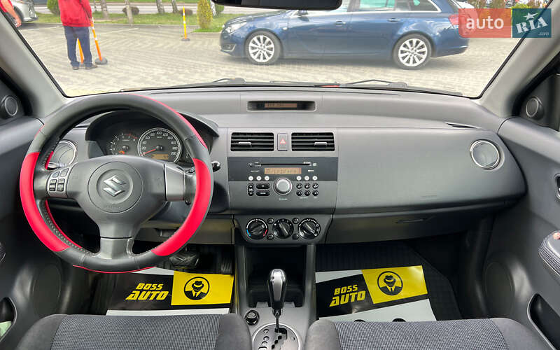 Хэтчбек Suzuki Swift 2007 в Львове