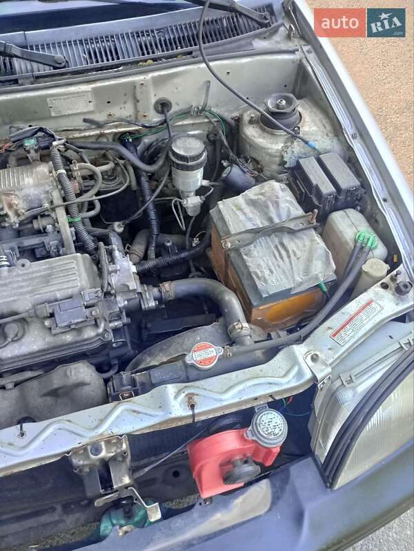 Седан Suzuki Swift 2003 в Харкові фото 5 Седан Suzuki Swift 2003 в Харкові