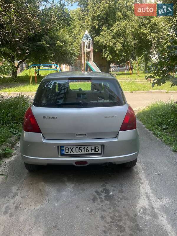 Хетчбек Suzuki Swift 2005 в Хмельницькому