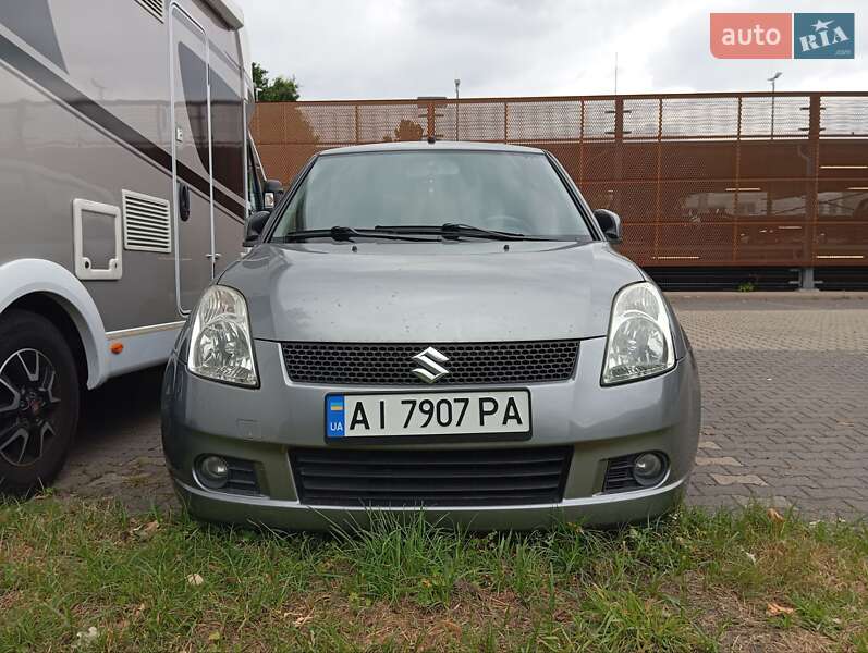 Хэтчбек Suzuki Swift 2007 в 