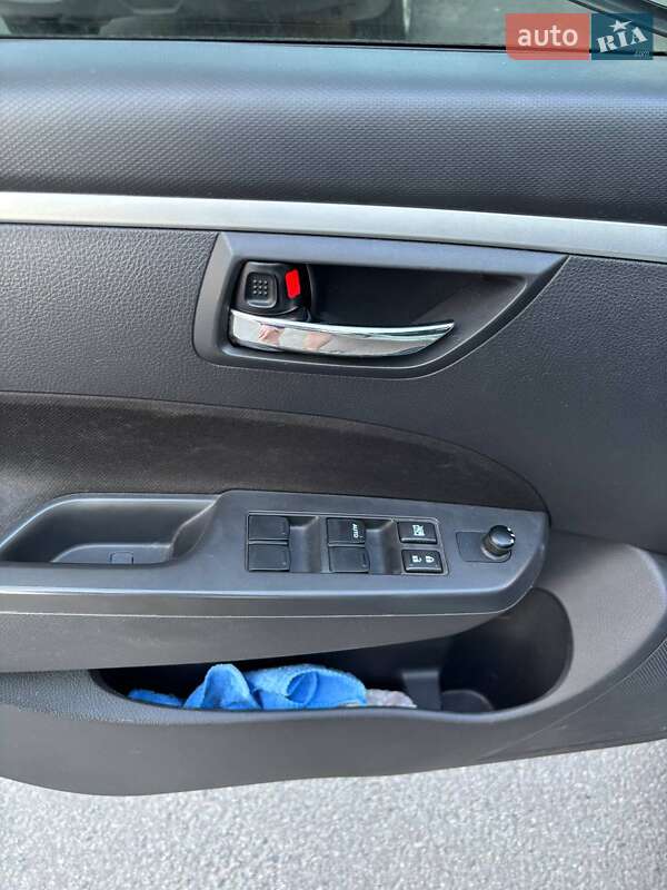 Хетчбек Suzuki Swift 2011 в Харкові