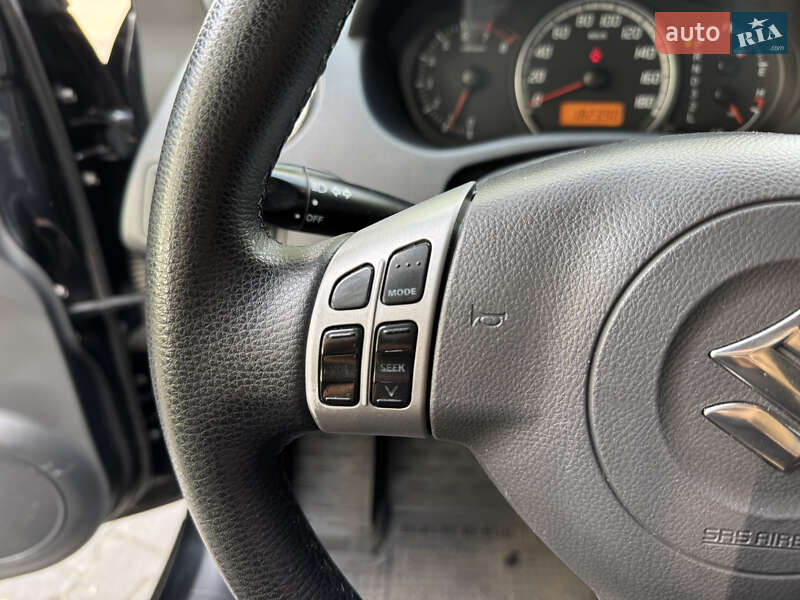 Хэтчбек Suzuki Swift 2008 в Киеве