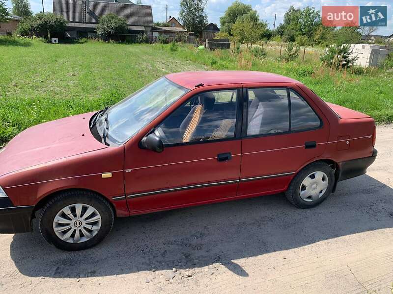 Седан Suzuki Swift 1996 в Костопілі