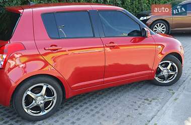 Хетчбек Suzuki Swift 2008 в 