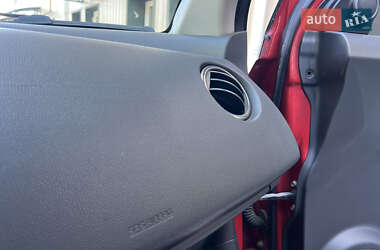Хэтчбек Suzuki Swift 2007 в 
