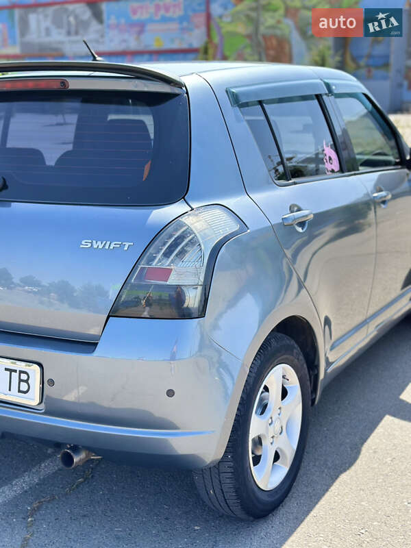 Хэтчбек Suzuki Swift 2007 в Одессе